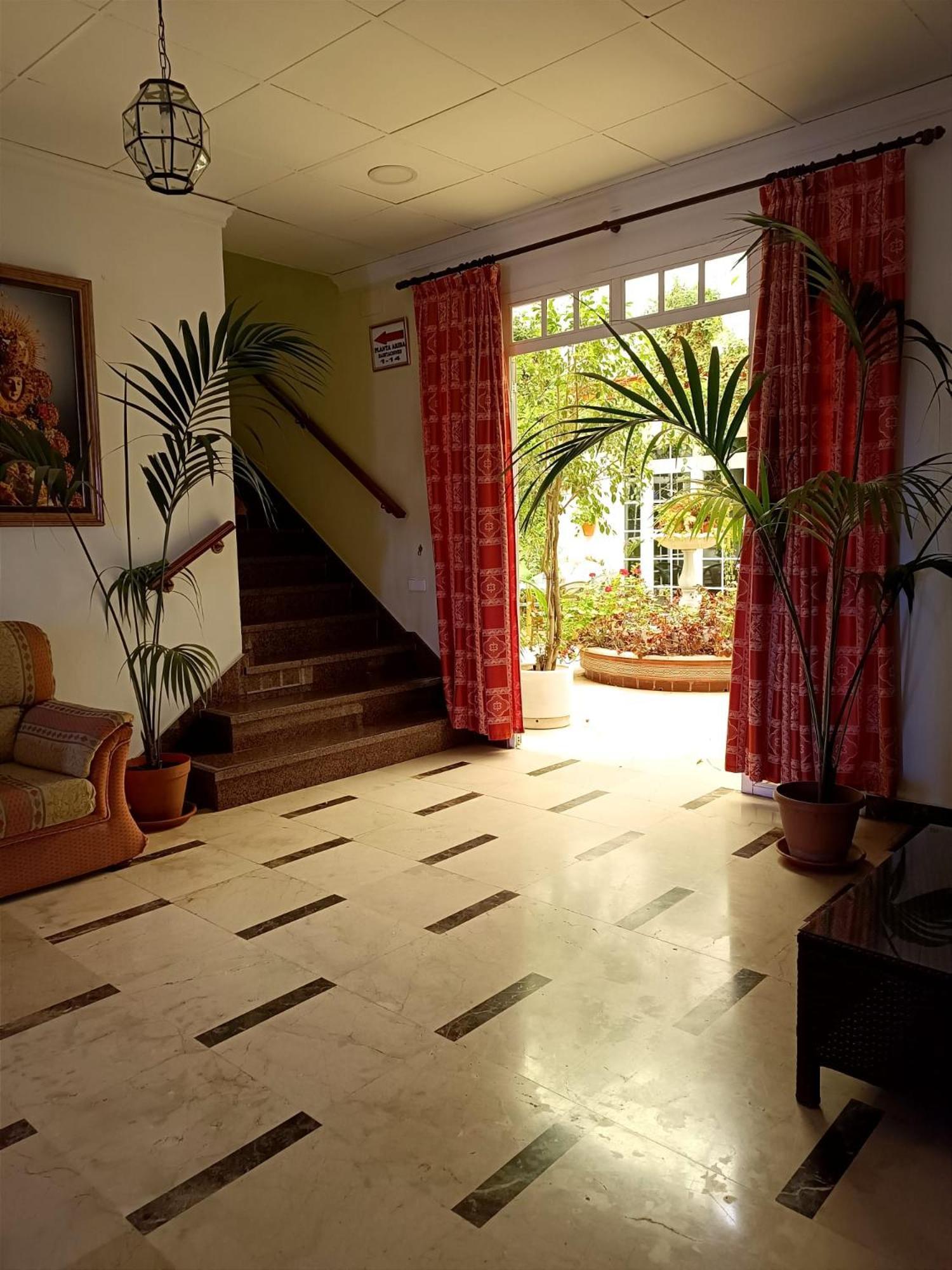 Hostal El Lirio Больюльос-Пар-дель-Кондадо Экстерьер фото