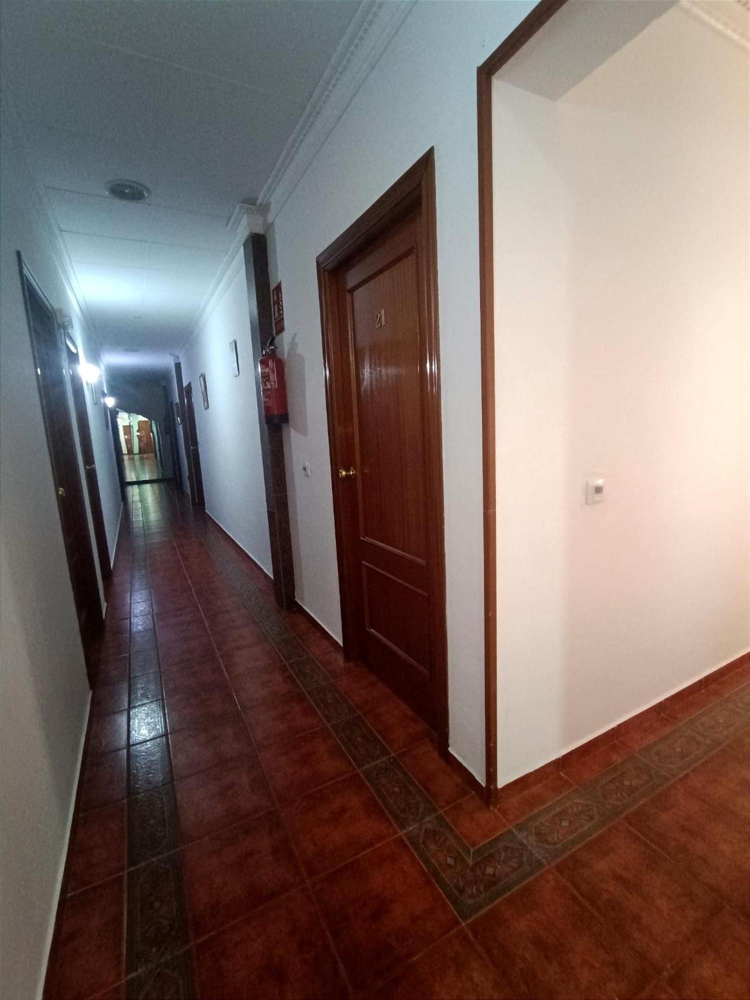 Hostal El Lirio Больюльос-Пар-дель-Кондадо Экстерьер фото